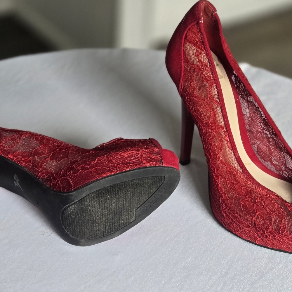 Guess Red Lace Peep-Toe Heels - Picture 4 of 6